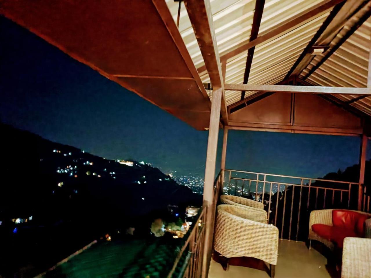 King Castle Mcleodganj-Centrally Heated And Air Cooled- Near Mall Road - Free Parking Dharamshala Exterior photo