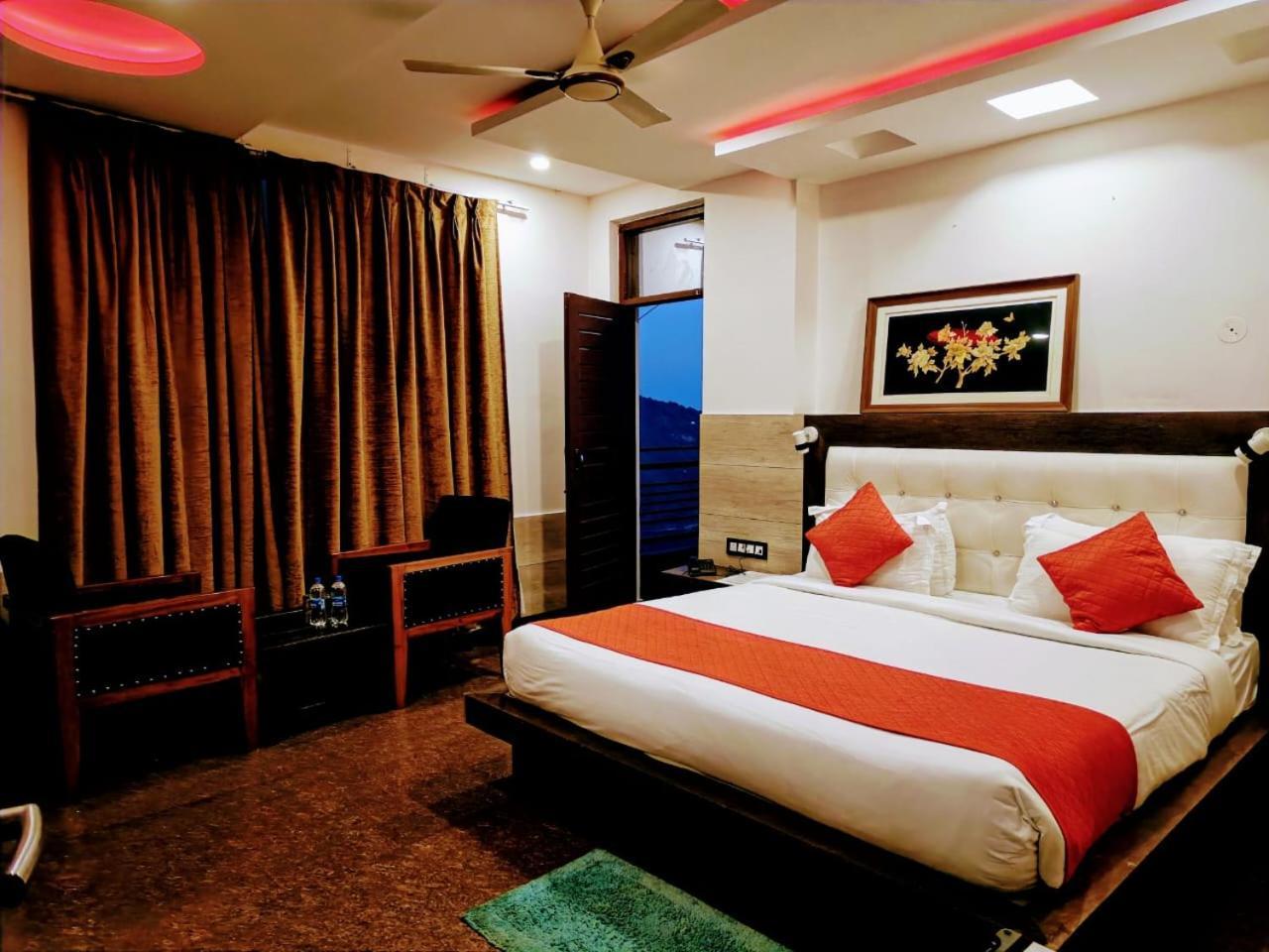 King Castle Mcleodganj-Centrally Heated And Air Cooled- Near Mall Road - Free Parking Dharamshala Exterior photo