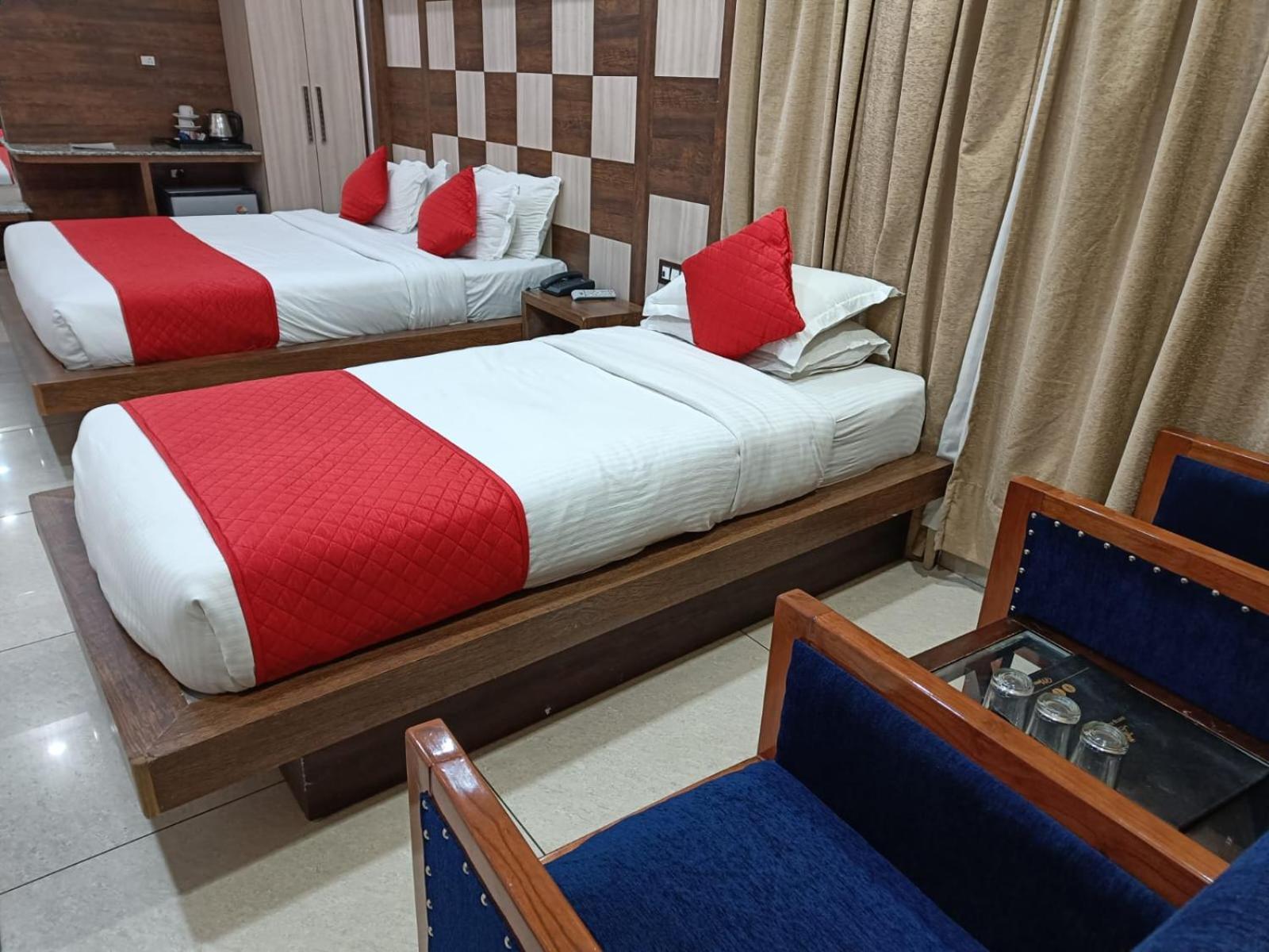 King Castle Mcleodganj-Centrally Heated And Air Cooled- Near Mall Road - Free Parking Dharamshala Exterior photo