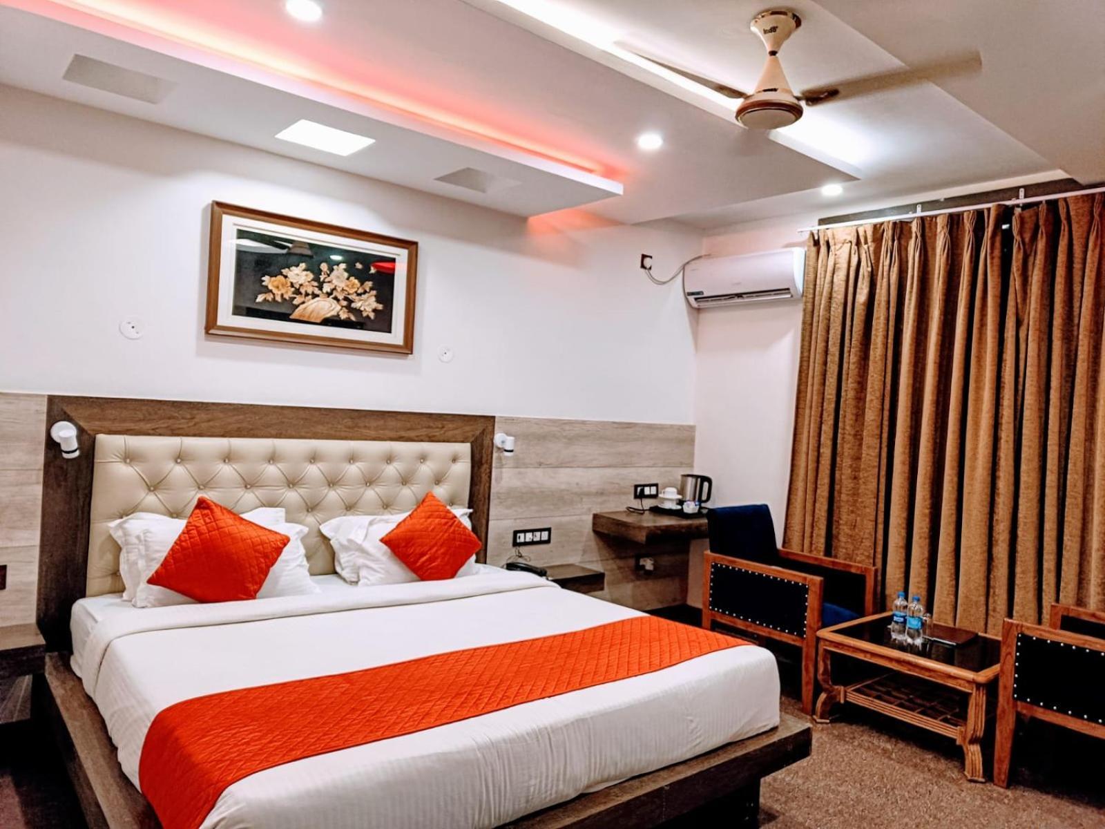 King Castle Mcleodganj-Centrally Heated And Air Cooled- Near Mall Road - Free Parking Dharamshala Exterior photo